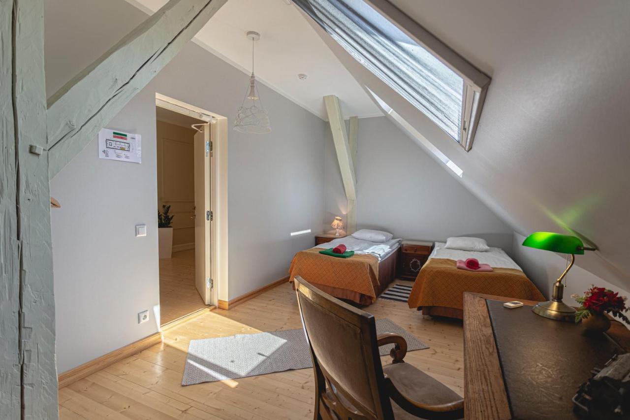 Guesthouse Kadrina Mois 외부 사진