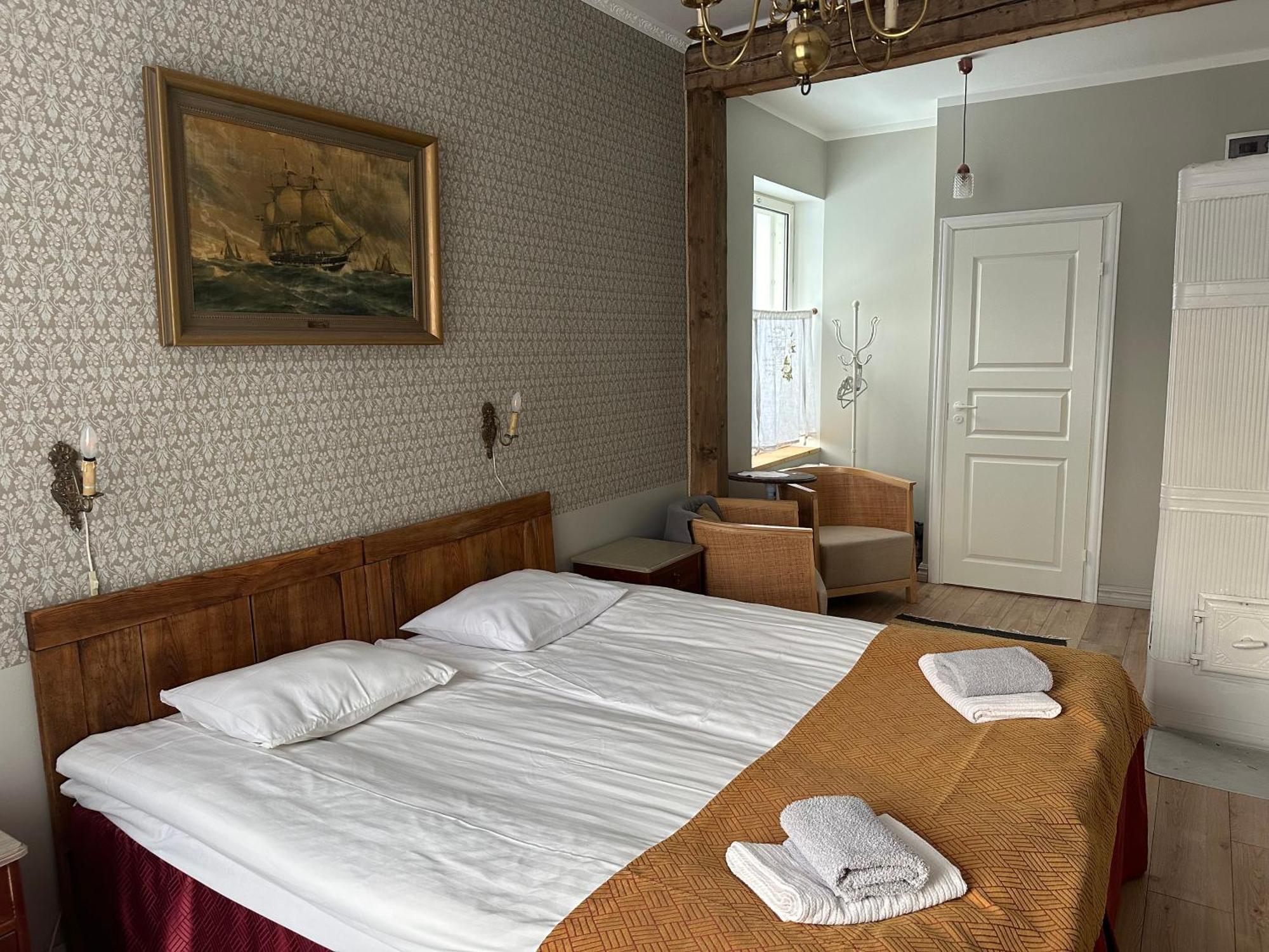 Guesthouse Kadrina Mois 외부 사진