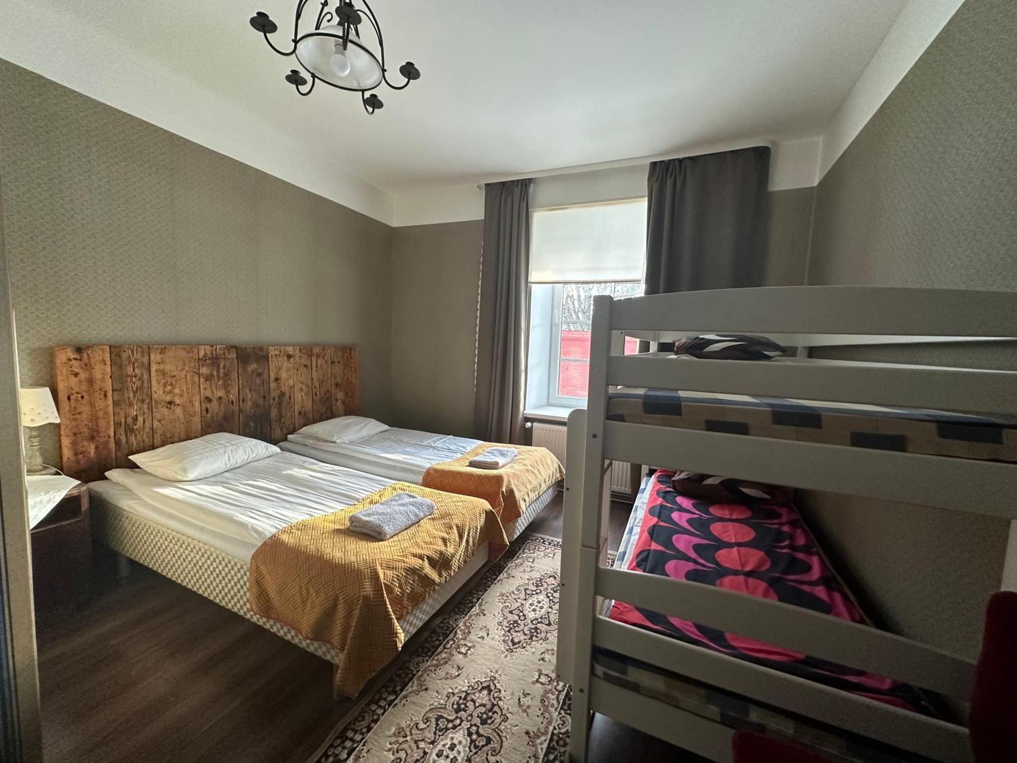 Guesthouse Kadrina Mois 외부 사진