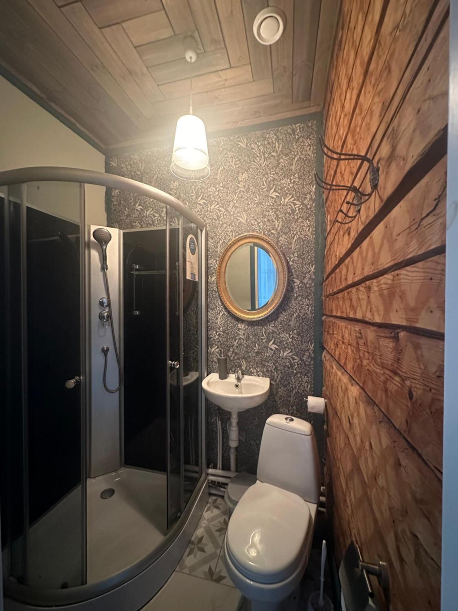 Guesthouse Kadrina Mois 외부 사진