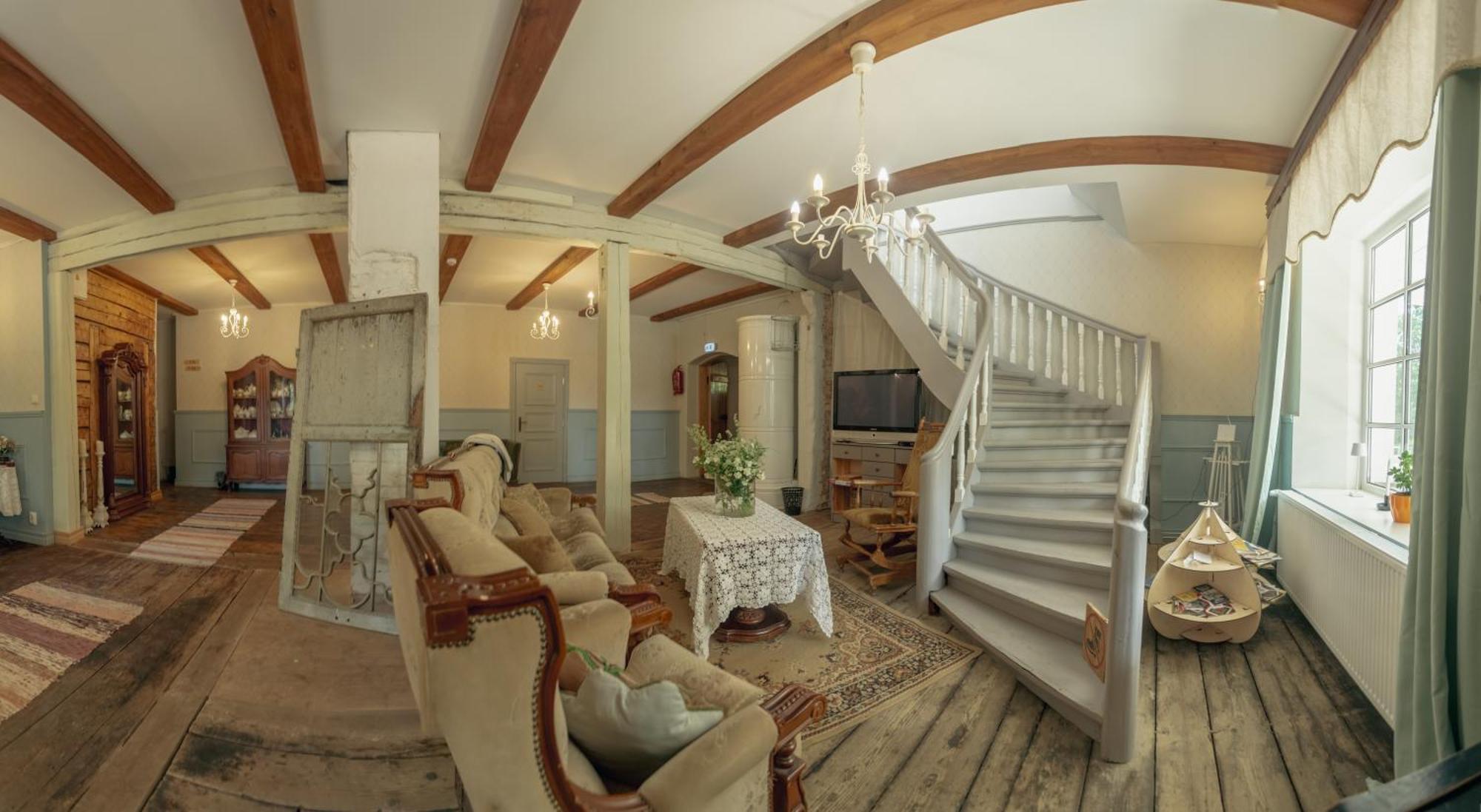 Guesthouse Kadrina Mois 외부 사진